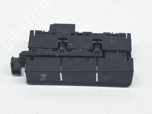 Kombi Kontakt / Stilkkontakt VW GOLF VII (5G1, BQ1, BE1, BE2) 2.0 GTD (184 hp) 10399866