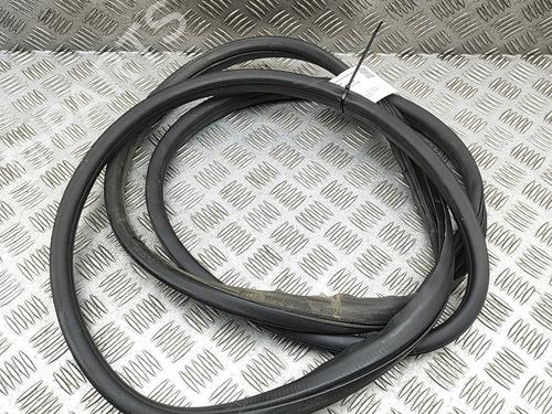 Gummiliste FORD RANGER (TKE) 3.2 TDCi 4x4 | BP35983954C142 - Image 3