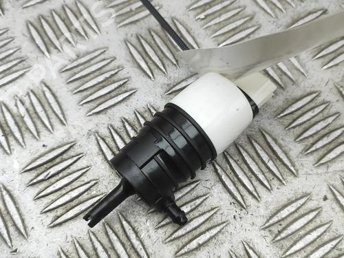 washer-pump-bmw-x6-g06-f96-2019-33390086 main image