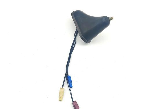 Antenne/Base Antenne/Base PEUGEOT 308 SW II (LC_, LJ_, LR_, LX_, L4_) 1.5 BlueHDi 100 (102 hp) 37029626 37029626
