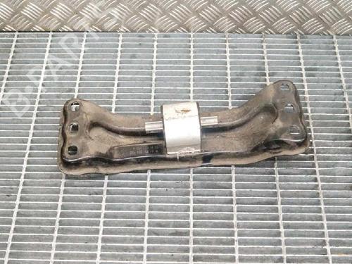 Used Support MERCEDES-BENZ C-CLASS (W205) C 220 BlueTEC / d (205.003) (163 hp) 14663592