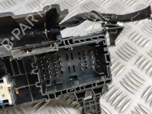 Fuse box TESLA MODEL S (5YJS) P100D AWD | BP28497987E1  - Image 7