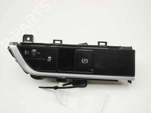 Kombi Kontakt / Stilkkontakt Kombi Kontakt / Stilkkontakt 39072958 39072958