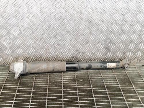Used Right rear shock absorber VW GOLF VII (5G1, BQ1, BE1, BE2) 2.0 TDI (150 hp) 6763601