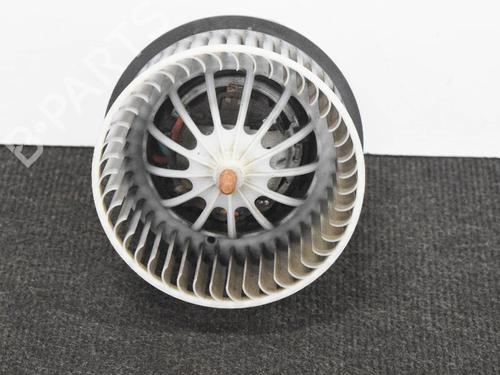 Used Heater blower motor VOLVO XC70 II (136) D4 AWD (181 hp) 6761332