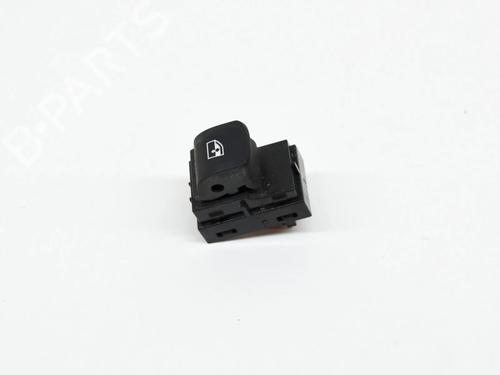 Used Left front window switch Left front window switch BMW X3 (G01, F97, G08) xDrive 20 d (190 hp) 7800622 7800622