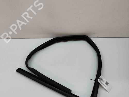 Used Rubber door seal JEEP WRANGLER III (JK) 3.6 V6 (284 hp) 26012580
