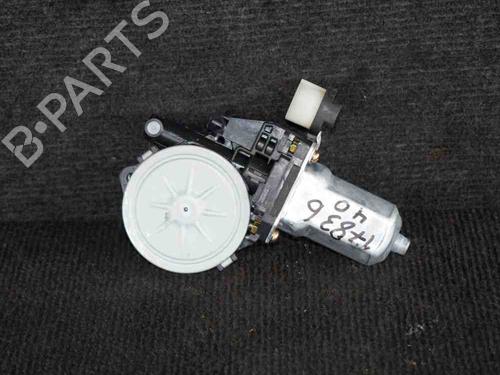 Rudehejsemotor forskærm højre MITSUBISHI GRANDIS (NA_W) 2.4 MIVEC (NA4W) (165 hp) 6723911