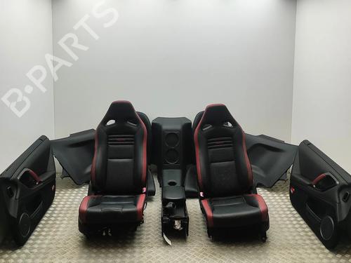 Sæde sæt Sæde sæt NISSAN GT-R (R35) V6 (530 hp) 33962064 33962064