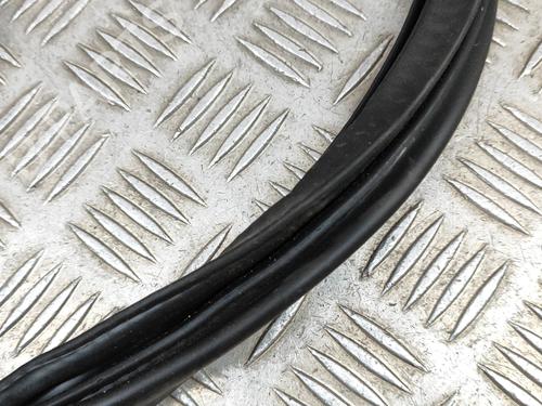Rubber door seal PORSCHE CAYENNE (92A) 3.0 Diesel | BP16313121C142 
