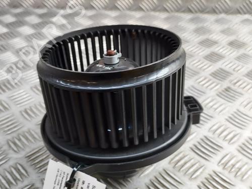 Heater blower motor CHEVROLET CAPTIVA (C100, C140) 2.0 D 4WD | BP28101858M62 