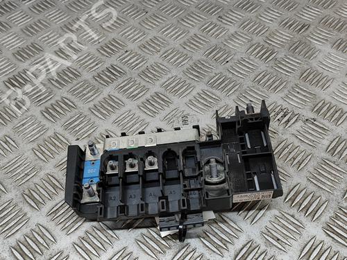 Used Fuse box MERCEDES-BENZ CLA Coupe (C117) CLA 180 (117.342) (122 hp) 18605269