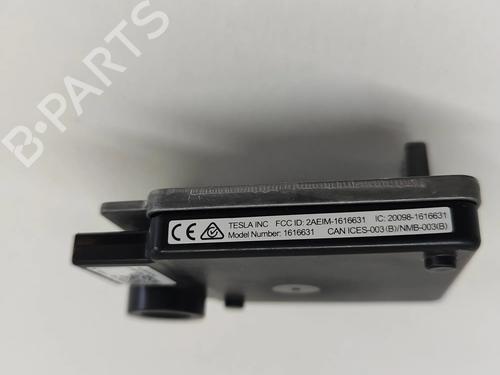 Electronic module TESLA MODEL Y (5YJY) EV Performance All-wheel Drive | BP32754434M83 - Image 8