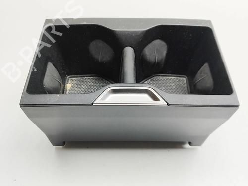 Used Cup/Object holder Cup/Object holder LAND ROVER RANGE ROVER SPORT III (L461) P440e PHEV AWD (441 hp) 33113260 33113260