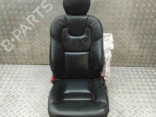 Used Left front seat VOLVO XC60 II (246) B4 Mild-Hybrid AWD (197 hp) 31192192