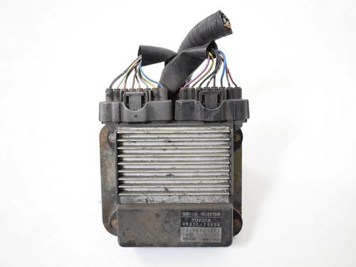 Used Electronic module TOYOTA COROLLA Verso (ZER_, ZZE12_, R1_) 2.0 D-4D (CUR10_, CUR10R) (116 hp) 9897820