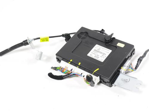 Used Electronic module HYUNDAI i30 Estate (GD) 1.6 CRDi (128 hp) 9901207