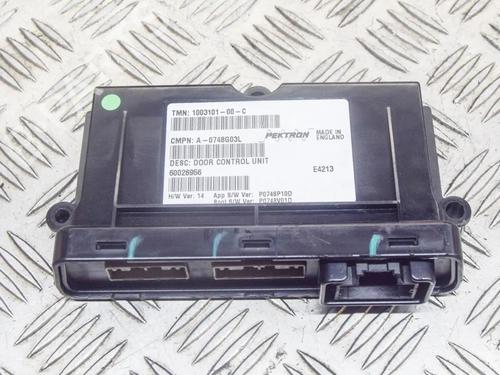 Used Electronic module Electronic module TESLA MODEL S (5YJS) P85 (421 hp) 8835040 8835040