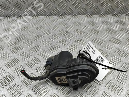 Used Electric handbrake Electric handbrake AUDI A4 B9 (8W2, 8WC) 2.0 TFSI (190 hp) 33798028 33798028