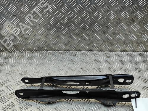 Venstre bagtil bærearm Venstre bagtil bærearm BMW 8 Gran Coupe (G16, F93) 840 i (333 hp) 33825346 33825346