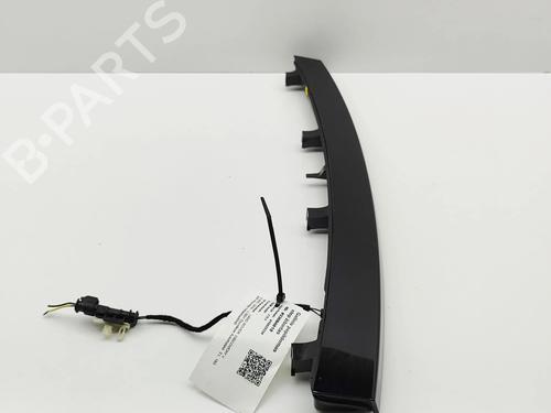 Third brake light LAND ROVER DISCOVERY V (L462) D300 MHEV 4x4 | BP33379355L11 - Image 2