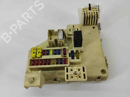 Sikringsdåse DODGE DURANGO (DN) 5.9 (249 hp) 28431208