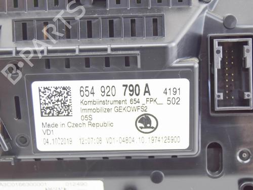 Instrument cluster SKODA KAMIQ (NW4) 1.5 TSI | BP27764865C47