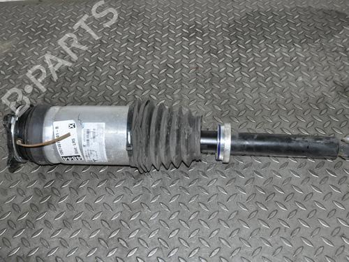 Used Left rear shock absorber Left rear shock absorber TESLA MODEL S (5YJS) 85D AWD (525 hp) 33396229 33396229