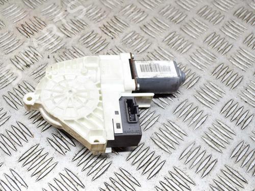 Used Right front window motor Right front window motor LAND ROVER DISCOVERY III (L319) 2.7 TD 4x4 (190 hp) 8843373 8843373