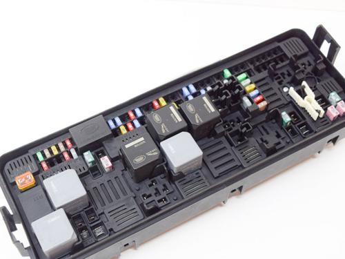 Fuse box LAND ROVER RANGE ROVER SPORT II (L494) 3.0 SDV6 4x4 | BP10071663E1 