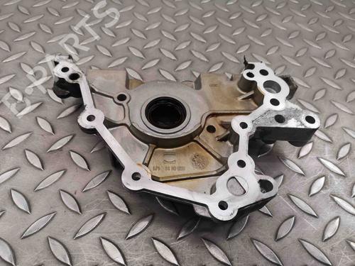 Couvercle de distribution NISSAN X-TRAIL III (T32_, T32R, T32RR) 1.6 DIG-T (T32) (163 hp) 30253140