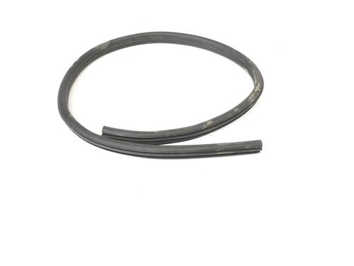 rubber-door-seal-mercedes-benz-e-class-coupe-c238-2016-33347692 main image