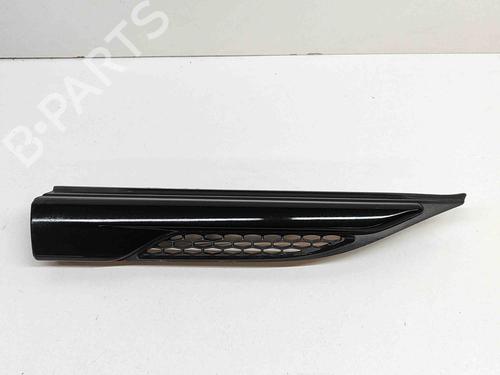 Used Front right wheel arch trim LAND ROVER RANGE ROVER EVOQUE (L538) 2.2 D 4x4 (190 hp) 22443891