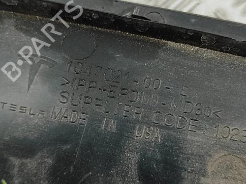 Grill TESLA MODEL X (5YJX) P90D AWD | BP36470527C40  - Image 10