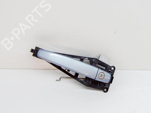 Front left exterior door handle OPEL TIGRA TwinTop (X04) 1.4 (R97) 24463523