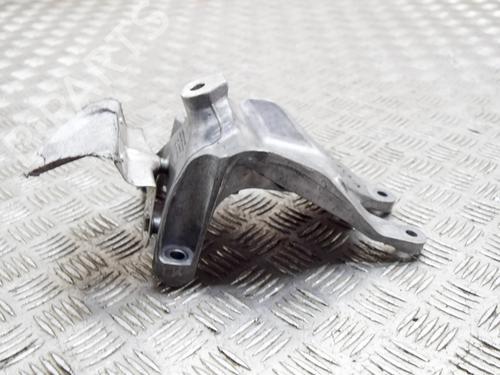 Used Engine mount Engine mount AUDI A5 (F53, F5P) 3.0 TDI quattro (218 hp) 14622275 14622275