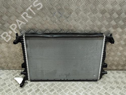 Used Water radiator Water radiator VW TAIGO (CS1) 1.0 TSI (110 hp) 27796380 27796380