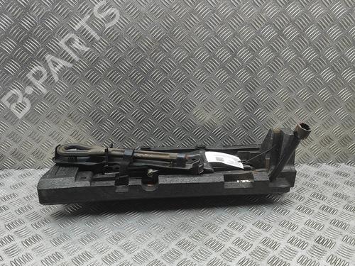 BP31297570O1 main image