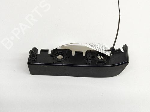 Used Rear bumper bracket Rear bumper bracket LAND ROVER RANGE ROVER SPORT II (L494) 5.0 SCV8 4x4 (550 hp) 27775714 27775714