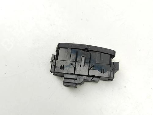 Switch MERCEDES-BENZ M-CLASS (W166) ML 350 BlueTEC 4-matic (166.024, 166.023) | BP31217318I30