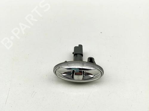 right-side-indicator-opel-vivaro-c-bus-k0-2019-33386148 main image