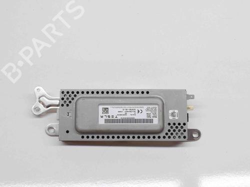 Module électronique TESLA MODEL 3 (5YJ3) EV AWD (351 hp) 27757869