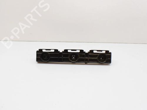 andre-tesla-model-s-5yjs-75-100369100b-2012-8834618 main image