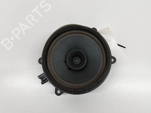 speaker-polestar-polestar-2-534-2019-28561104 main image