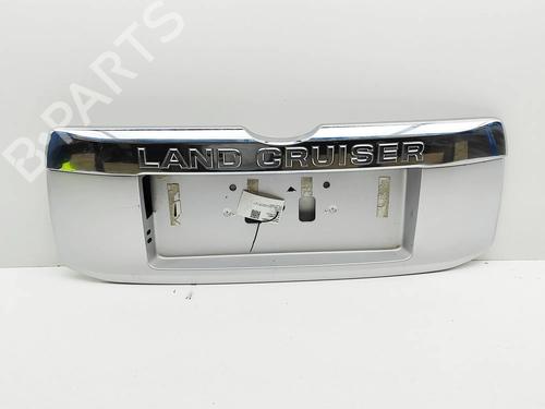 Used Tailgate trim Tailgate trim TOYOTA LAND CRUISER PRADO (_J15_) 2.8 D-4D (GDJ150_, GDJ155_, GDJ150, GDJ151) (177 hp) 35983724 35983724