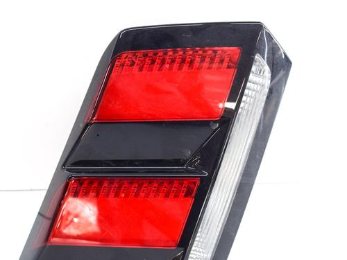 Used Left tailgate light PEUGEOT 3008 II SUV (MC_, MR_, MJ_, M4_) 1.2 THP/ PureTech 130 (MRHNSM, MRHNSU, MRHNSJ, MRHNYW,... (131 hp) 14650087