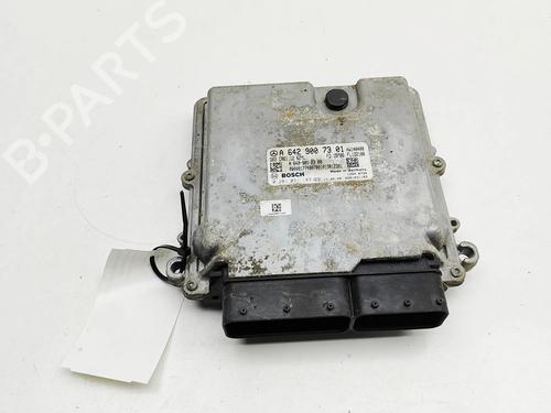 Used Engine control unit (ECU) Engine control unit (ECU) MERCEDES-BENZ E-CLASS Coupe (C207) E 350 BlueTEC / d (207.326) (258 hp) 33383775 33383775