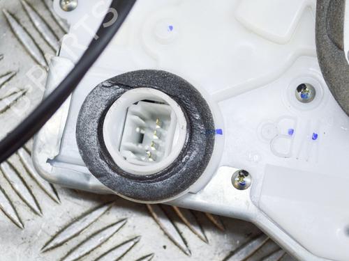 Front left lock TOYOTA YARIS (_P13_) 1.5 Hybrid (NHP130_) | BP8144986C98 