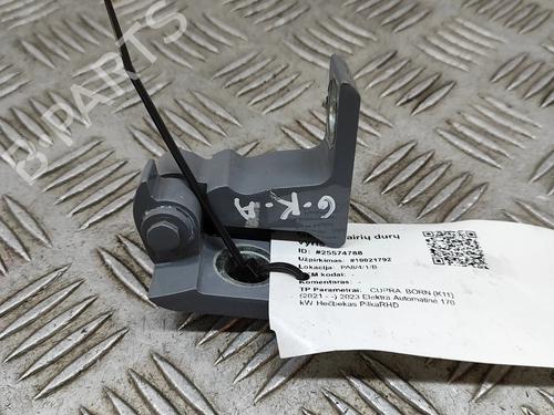 BP27774694C146 main image