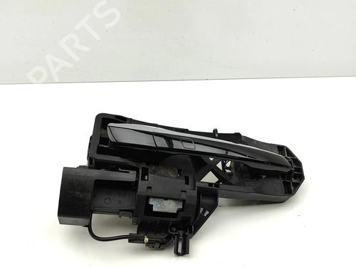 Used Front right exterior door handle Front right exterior door handle 32142900 32142900